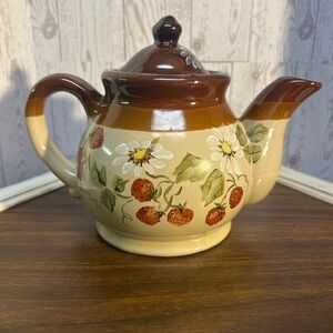 Charming Ceramic Teapot with Strawberries